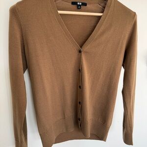 Uniqlo Merino Wool Camel Knit Sweater